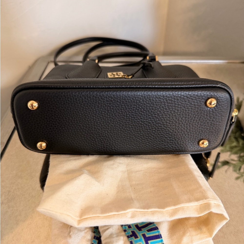 Authentic Tory Burch mini Swing leather satchel - Picture 11 of 11
